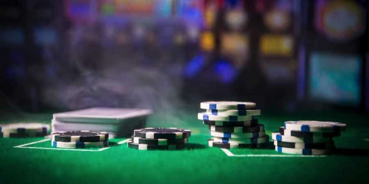 Mastering Online Baccarat: Tips, Tricks, and More