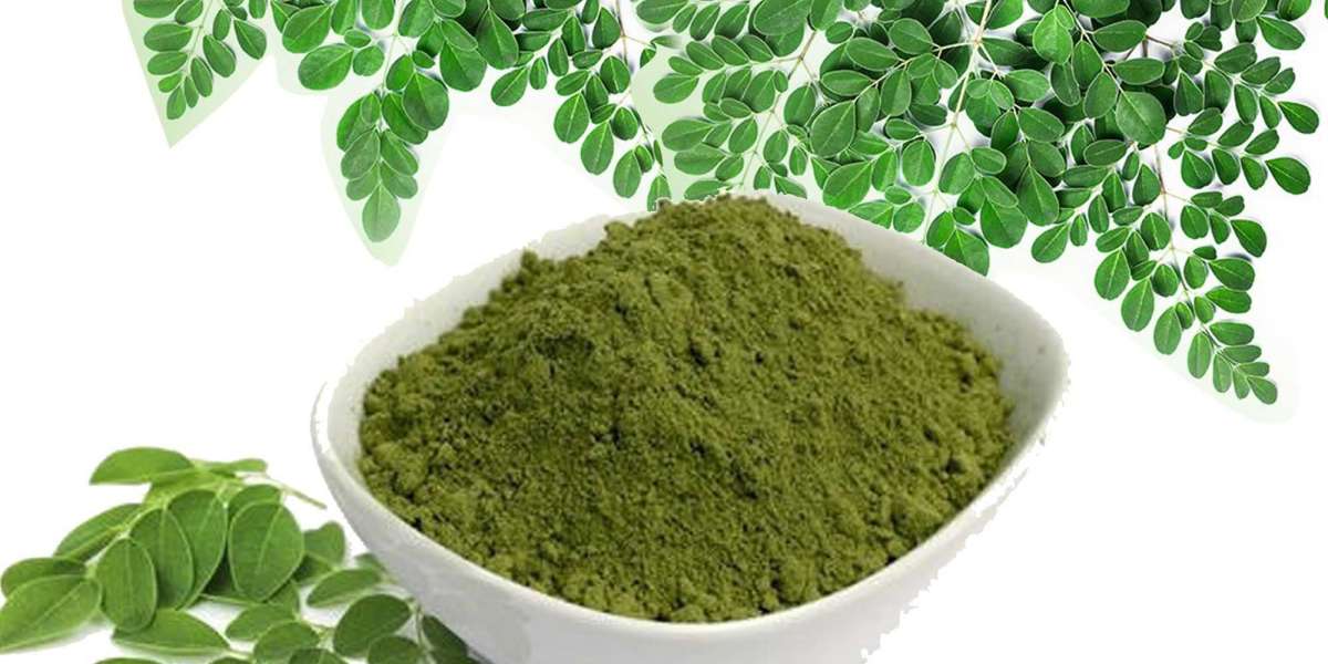 What are the Health Benefits of Organic Moringa Powder?